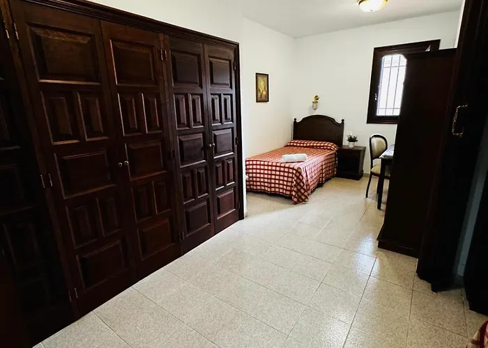 Hotel La Casona De *